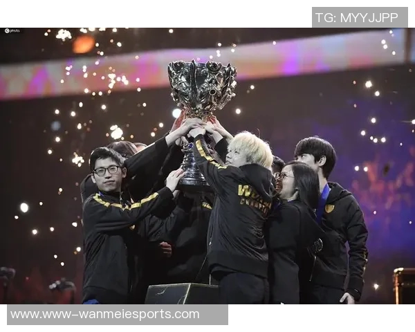 电竞实时数据揭秘FPX逆袭之旅的精彩瞬间与背后故事